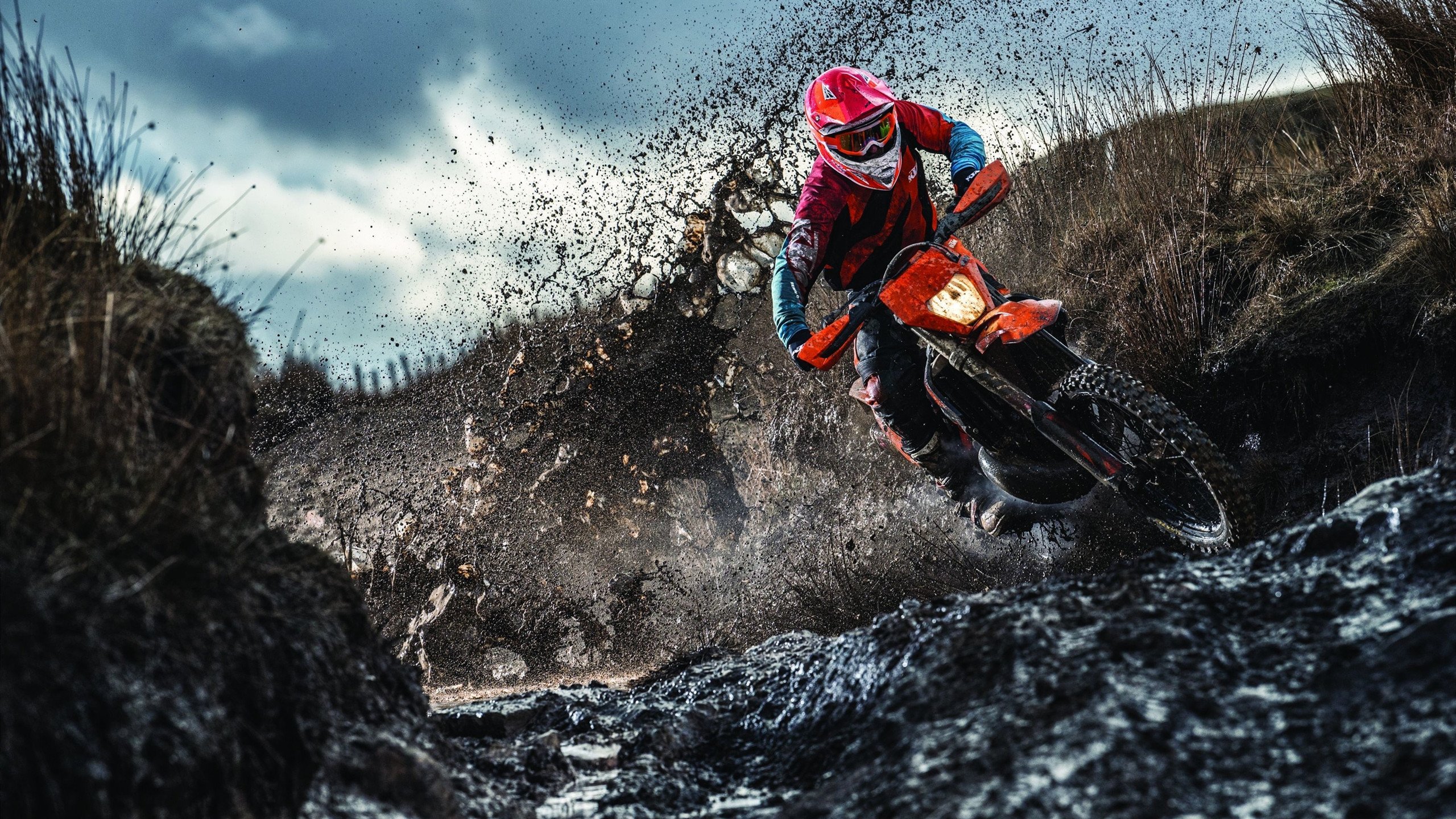 内马尔冠军级表现遭遇铁壁，毕尔巴鄂式防守如何锁死奥地利